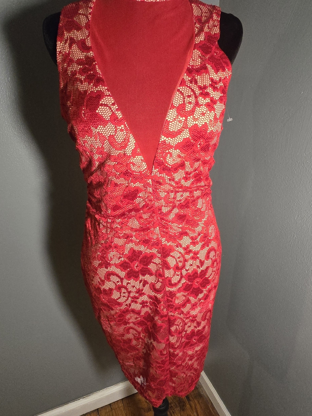 Emerald Sundae Red Lace V-Neck Midi Dress